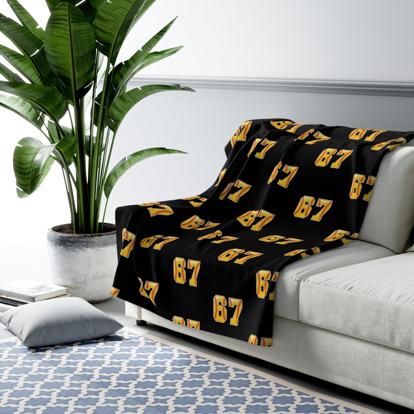 Number 67 Softball Sherpa Blanket – Cozy Black Fleece with Gold '67' Pattern